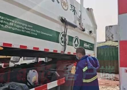 城市“美容師”：疫情不止，我們不散